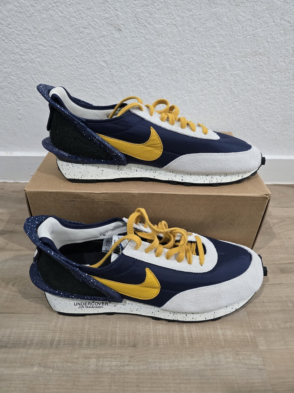 Nike Undercover Men's Navy & Yellow Daybreak Sneakers